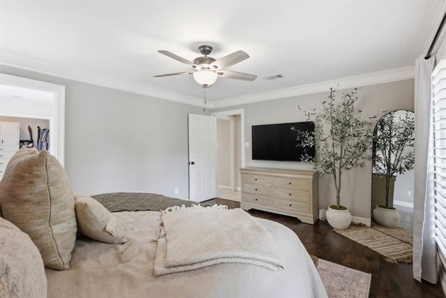 6405 Amicable Drive, Arlington, TX 76016