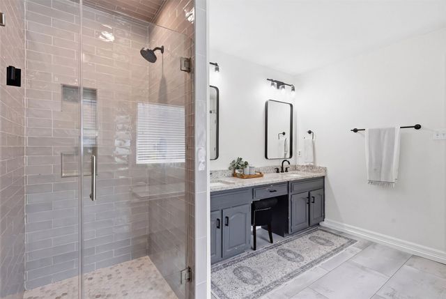 6405 Amicable Drive, Arlington, TX 76016