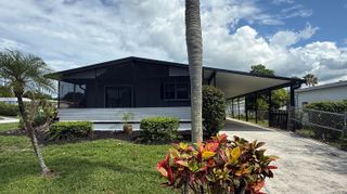 7056 SE Amendment Street, Hobe Sound, FL 33455