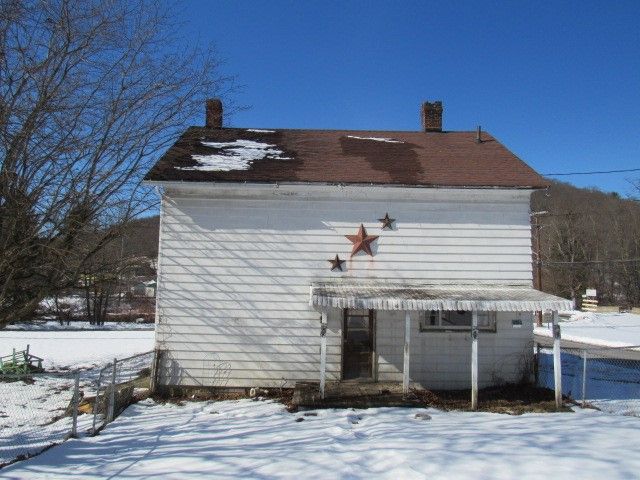 500 Clark Street, Hooversville Boro, PA 15936