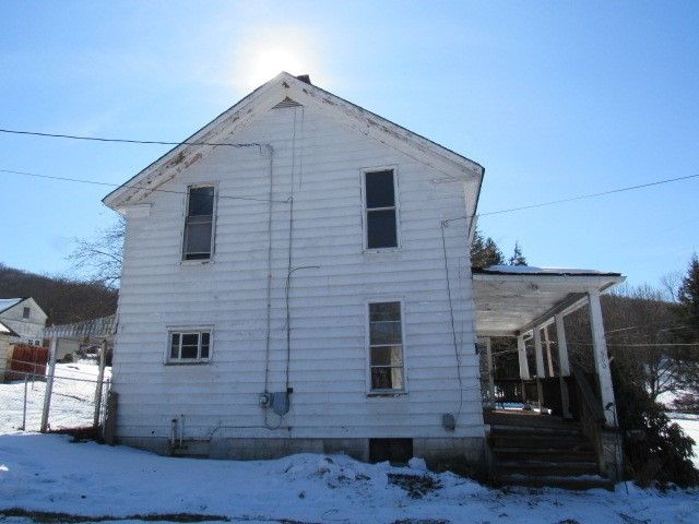 500 Clark Street, Hooversville Boro, PA 15936