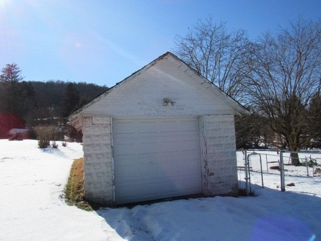 500 Clark Street, Hooversville Boro, PA 15936