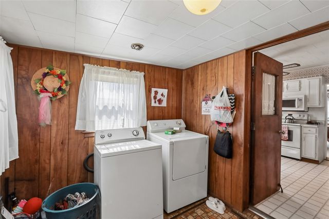 1317 3rd Avenue, Grinnell, IA 50112