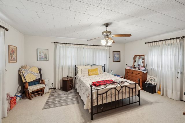 1317 3rd Avenue, Grinnell, IA 50112
