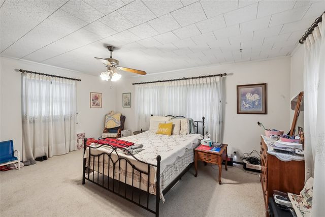 1317 3rd Avenue, Grinnell, IA 50112