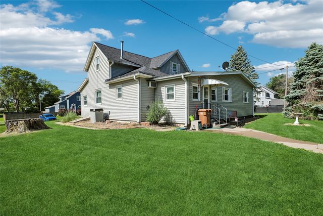 1317 3rd Avenue, Grinnell, IA 50112