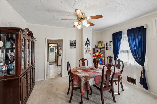1317 3rd Avenue, Grinnell, IA 50112