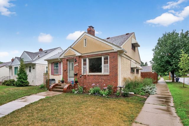 1156 Englewood Avenue, Saint Paul, MN 55104