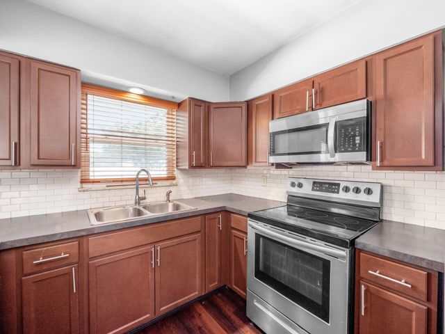 4200 Colby Avenue, Columbus, OH 43227