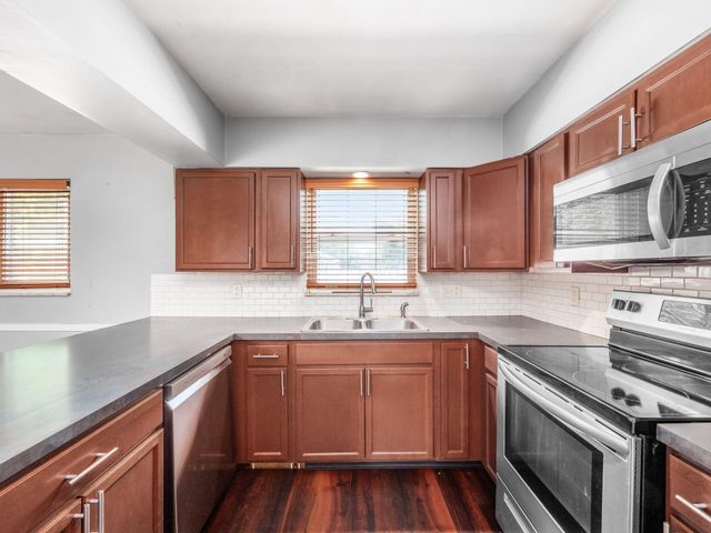 4200 Colby Avenue, Columbus, OH 43227