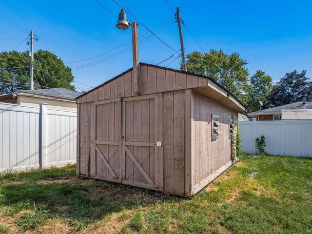 4200 Colby Avenue, Columbus, OH 43227