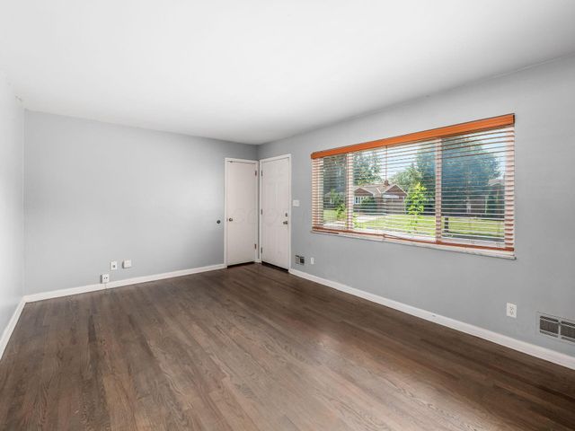 4200 Colby Avenue, Columbus, OH 43227