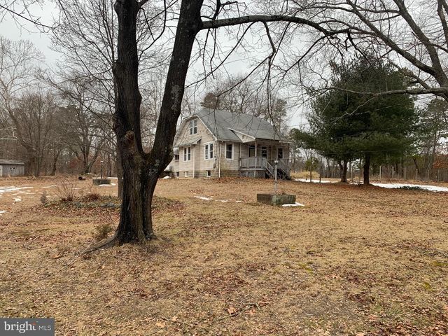 303 TANSBORO RD, Berlin, NJ 08009