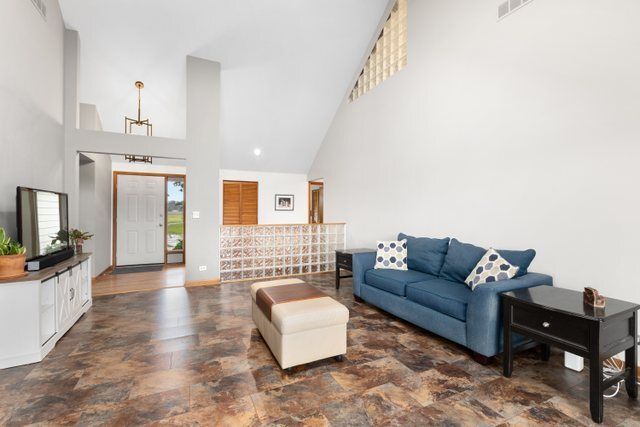 41W580 Rohrsen Road, Elgin, IL 60124
