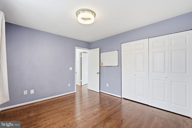 11825 COOPERS CT, Reston, VA 20191