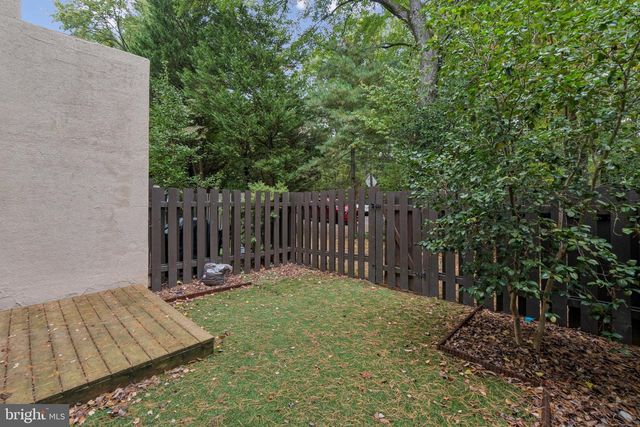 11825 COOPERS CT, Reston, VA 20191