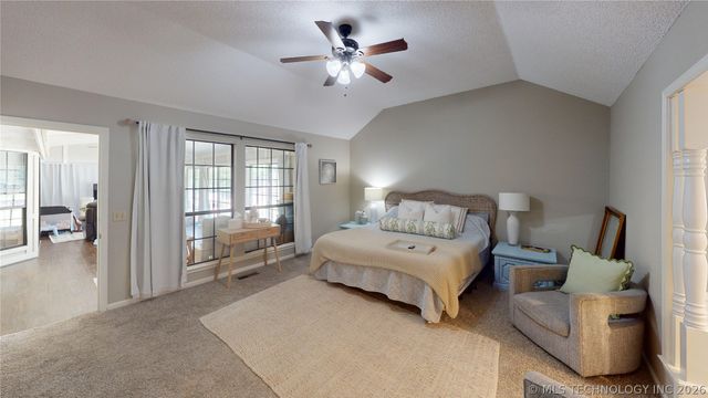 6005 E 79th Street, Tulsa, OK 74136