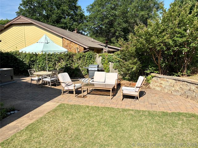 6005 E 79th Street, Tulsa, OK 74136