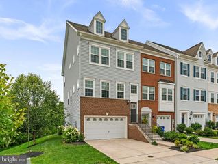 8067 TROTTERS CHASE, Ellicott City, MD 21043
