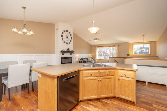 821 10th Avenue NE, Lonsdale, MN 55046