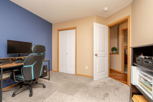 821 10th Avenue NE, Lonsdale, MN 55046