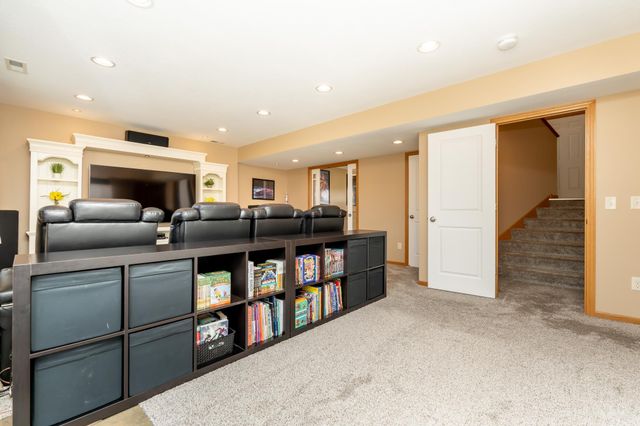 821 10th Avenue NE, Lonsdale, MN 55046