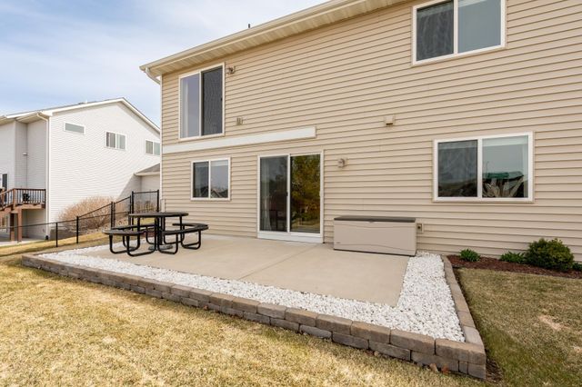 821 10th Avenue NE, Lonsdale, MN 55046