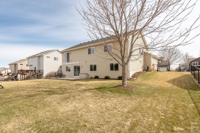 821 10th Avenue NE, Lonsdale, MN 55046