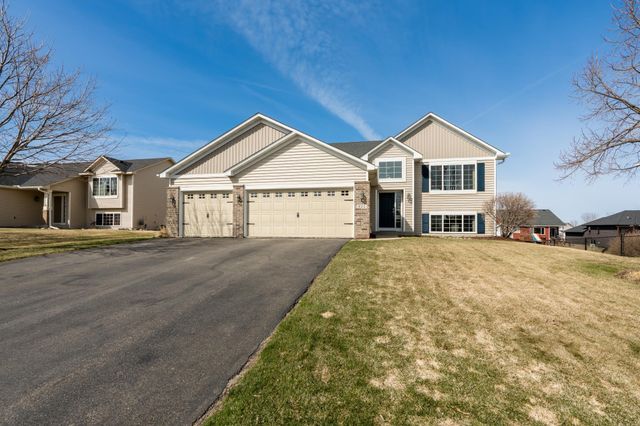 821 10th Avenue NE, Lonsdale, MN 55046