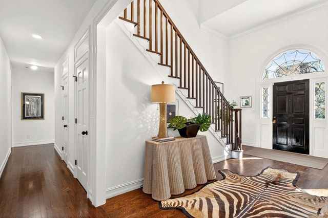 1330 W Wesley Road NW, Atlanta, GA 30327