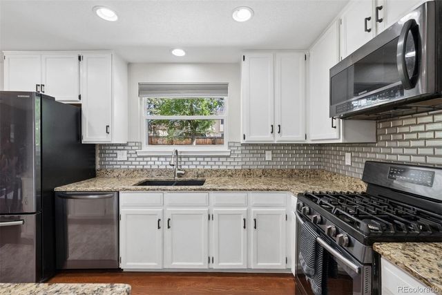 9115 W Monticello Place, Littleton, CO 80128