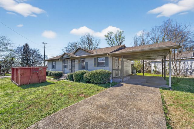 169 Sunset Ct, Clarksville, TN 37042