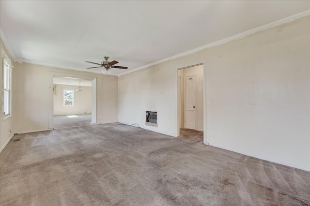 169 Sunset Ct, Clarksville, TN 37042