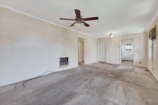 169 Sunset Ct, Clarksville, TN 37042