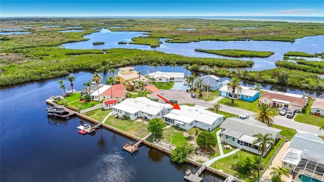 12524 5TH ISLE, Hudson, FL 34667