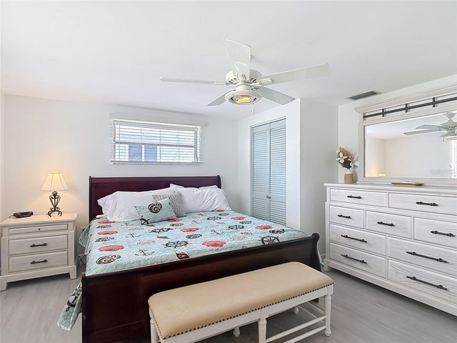 12524 5TH ISLE, Hudson, FL 34667