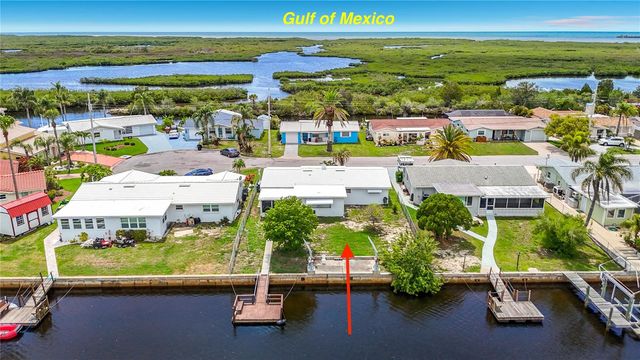12524 5TH ISLE, Hudson, FL 34667