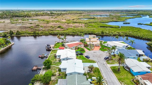 12524 5TH ISLE, Hudson, FL 34667