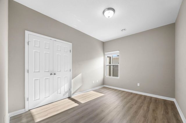 5287 N Toben, Bel Aire, KS 67226