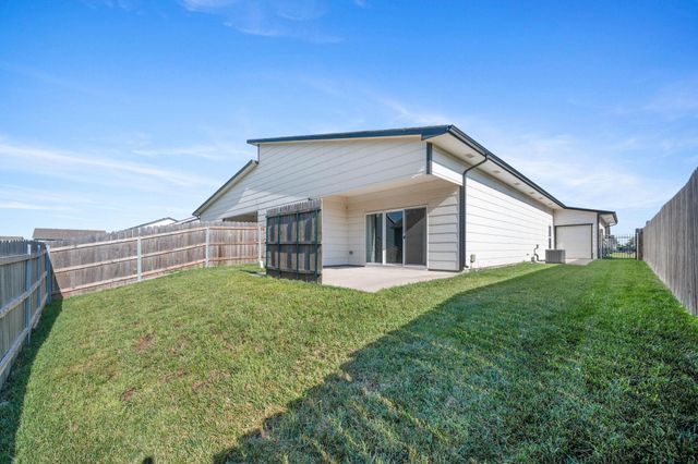 5287 N Toben, Bel Aire, KS 67226