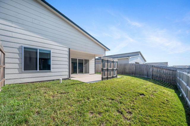 5287 N Toben, Bel Aire, KS 67226
