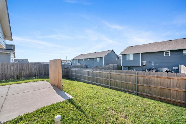5287 N Toben, Bel Aire, KS 67226