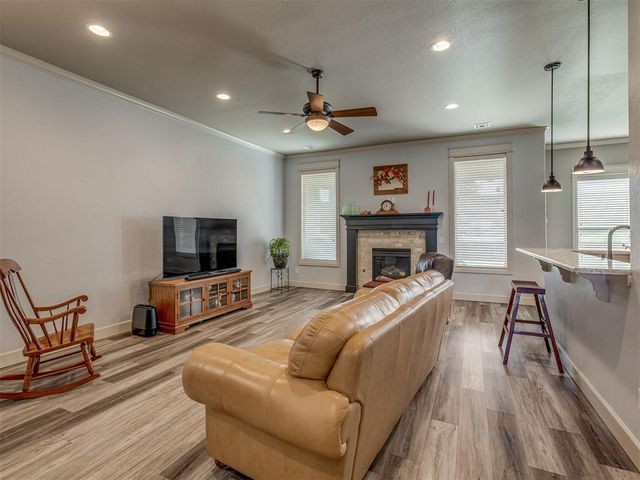 4712 NW 151st Terrace, Edmond, OK 73013
