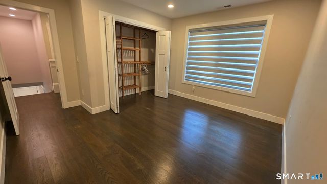 14 Fullmar Lane, Norwalk, CT 06850