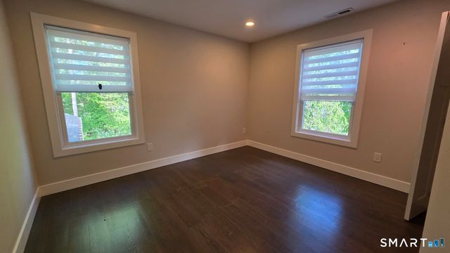 14 Fullmar Lane, Norwalk, CT 06850