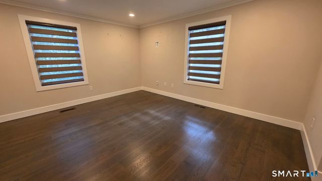 14 Fullmar Lane, Norwalk, CT 06850