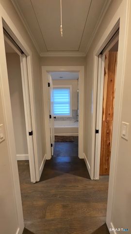 14 Fullmar Lane, Norwalk, CT 06850