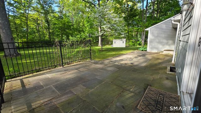 14 Fullmar Lane, Norwalk, CT 06850