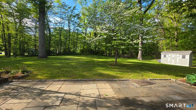 14 Fullmar Lane, Norwalk, CT 06850