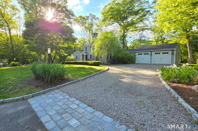 14 Fullmar Lane, Norwalk, CT 06850